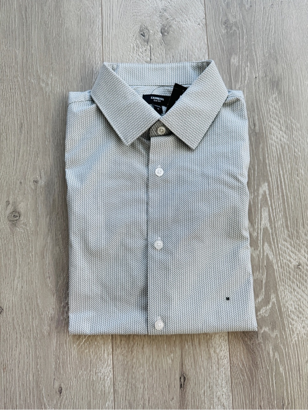 Express Slim 1MX Dress Shirt Medium
